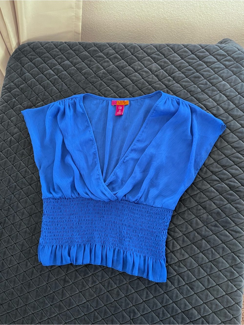 Blue V-Neck Smocked-Waist Blouse Women's Size Medium Casual Lightweight Top/Tee